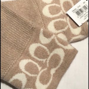 Coach Accessories - NEW Coach Logo Knit Tech Gloves Coach Accessories - NEW Coach Logo Knit Tech Gloves